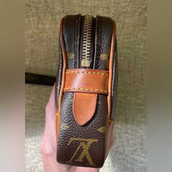 Louis Vuitton Brown Monogram Wristlet - Picture 7 of 16